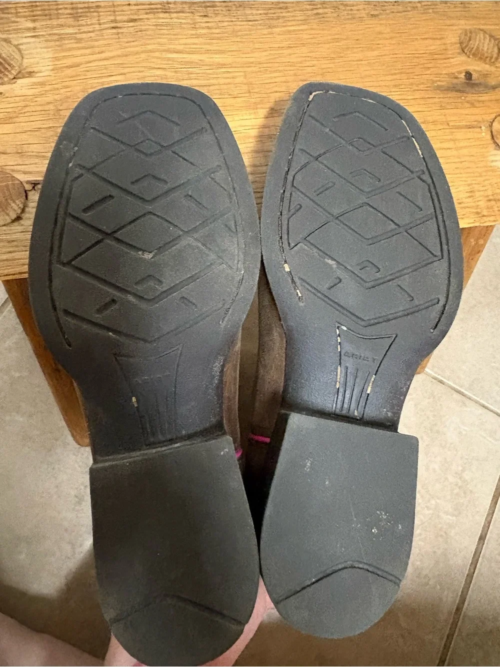 Ariat 👟 detail